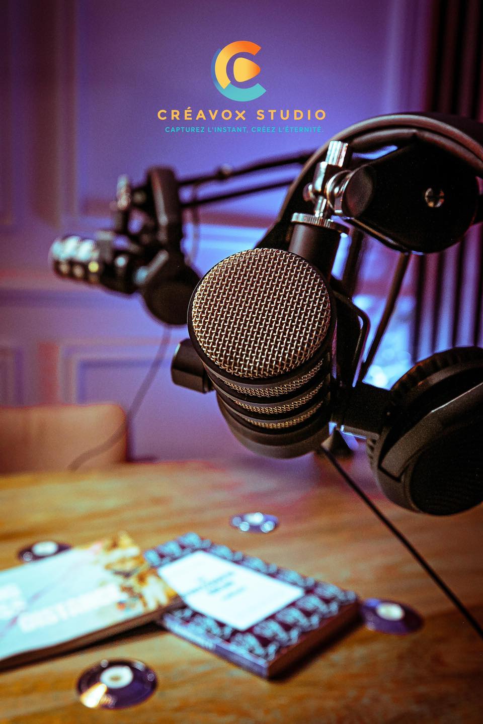 Studio de production cinématographique avec équipements professionnels